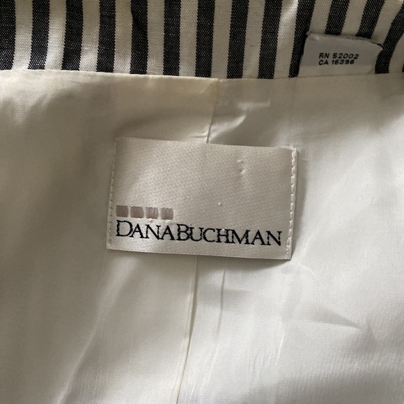 EUC Dana Buchman Striped Fitted Blazer Sz 4 - Picture 6 of 7